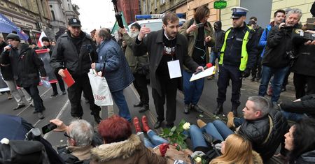 Ekscesy na marszu w Łodzi. Obywatele RP zakłócili demonstrację