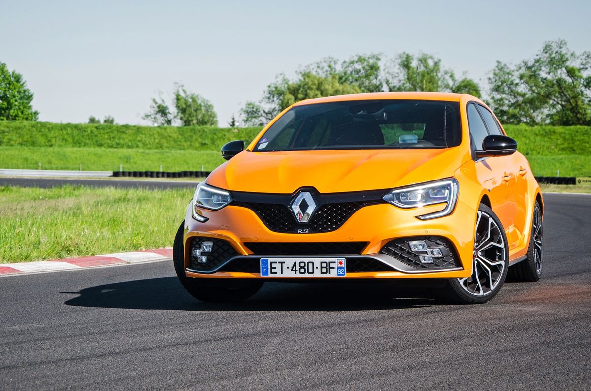 Renault Megane R.S. ma atuty, by stać się królem hot hatchy. Więcej niż można było się spodziewać