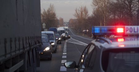 Warszawa. Zderzenie na S8, jest kilkukilometrowy korek