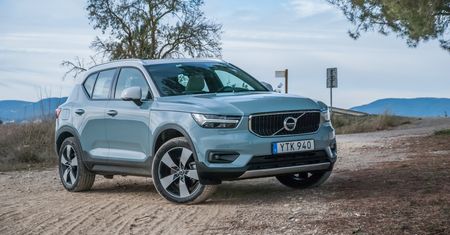 Nowe Volvo XC40 wjeżdża do salonów. Najmniejszy z rodziny XC namiesza na rynku