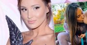 Marina z synem bawią się w piaskownicy. Liam jest tak samo stylowy jak jego mama