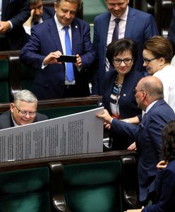 Sejm. Marek Suski narysował karykaturę. "Myszka agresorka"