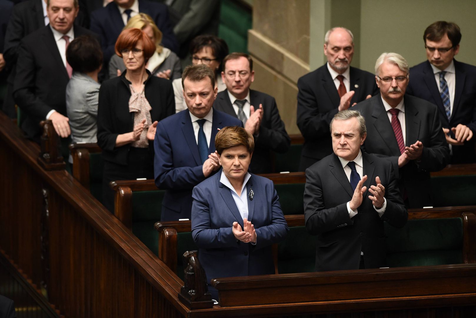 PiS chce obciąć pensje prezesów. Nawet o połowę