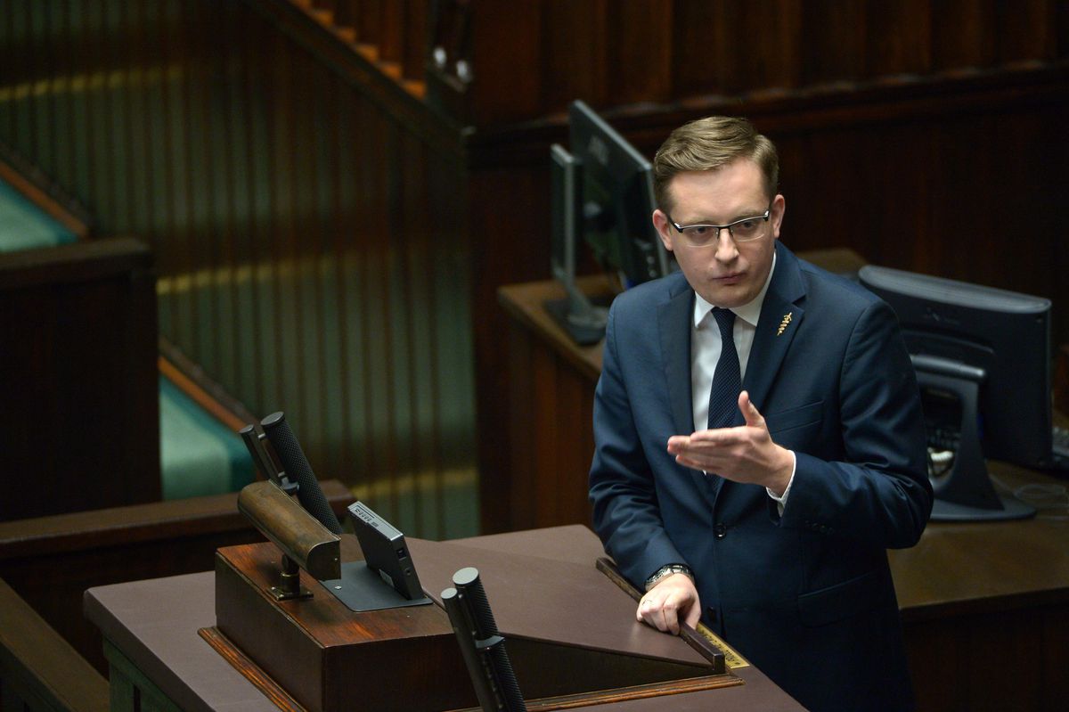 Sejm. PO-PiS w wyborach do europarlamentu coraz bliżej