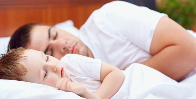 Jak zwalczać zaburzenia snu u małych dzieci