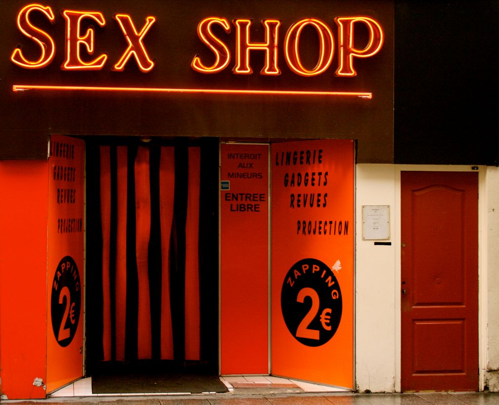 Jak to jest prowadzić sex shop?