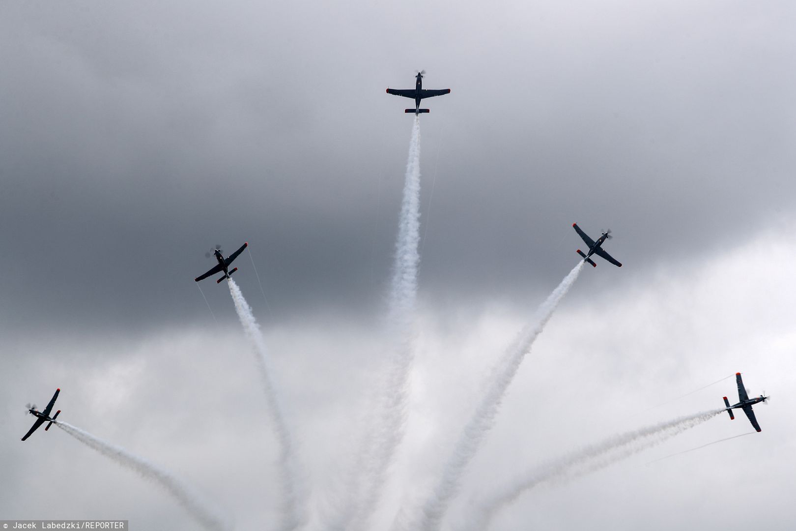 Air Show i "donos Jarosława Kaczyńskiego". Sąd obalił tezy profesora z PiS i prokuratury