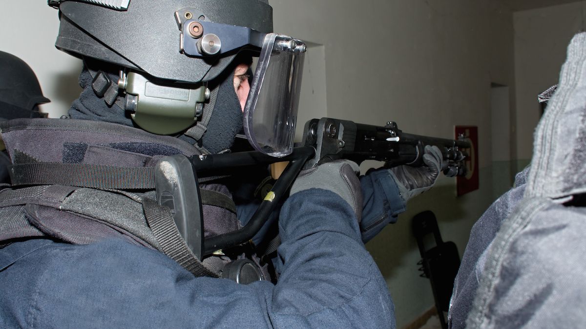 Ekipa SWAT w akcji