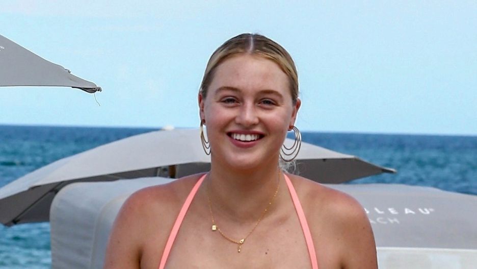 Iskra Lawrence nie wstydzi się swojego ciała 