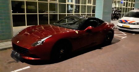 Auto nie dowiozło na wesele. Ferrari skonfiskowane przez policję