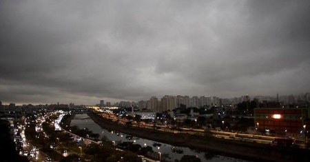 Pożar Amazonii. W Sao Paulo w środku dnia zapadła ciemność
