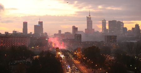 Smog w Warszawie. Jaka jest jakość powietrza 10 grudnia 2019? Sprawdź aktualne pomiary