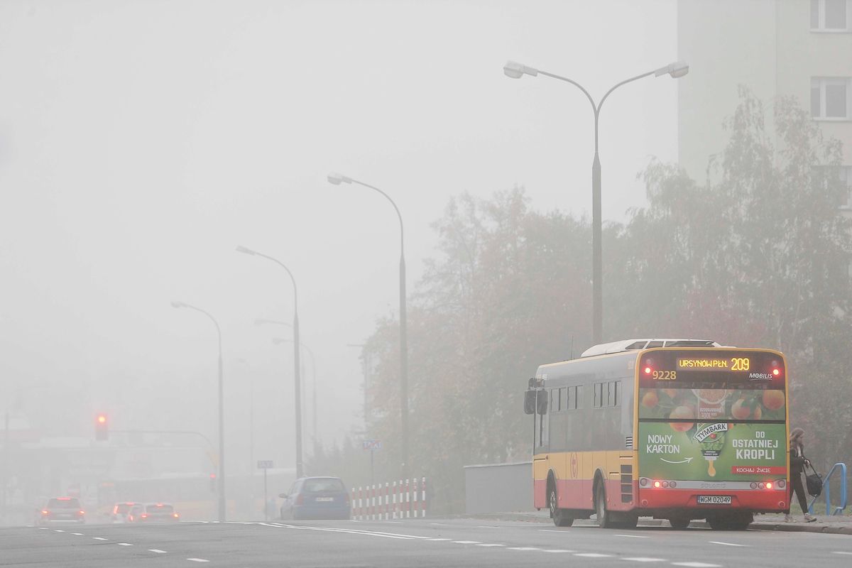 Smog w Warszawie w czwartek, 19 grudnia 2019. Sprawdź, jaka jest jakość powietrza