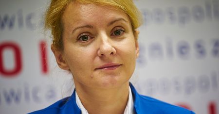 Wybory parlamentarne 2019. Nielegalne plakaty kandydatki PiS pojawiły się przy drogach