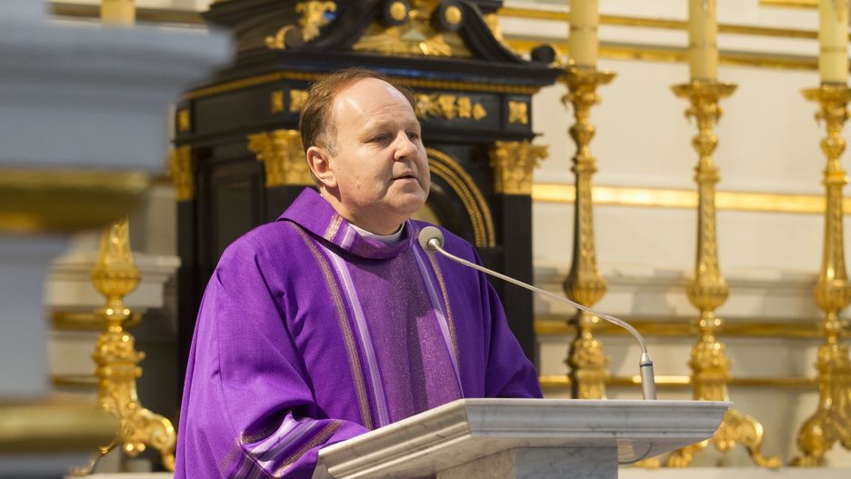 Ksiądz Kazimierz Sowa o rozwodzie syna Zenka Martyniuka