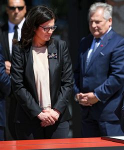 Gdańsk. Obchody 4 czerwca. Byli prezydenci i Donald Tusk podpisali deklarację
