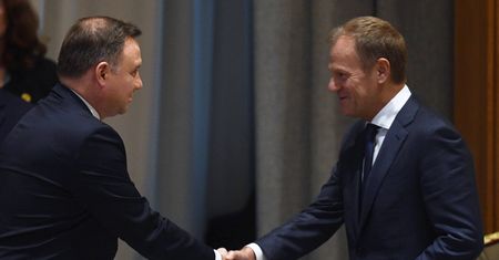 Nowy sondaż prezydencki. Dwóch kandydatów idzie łeb w łeb