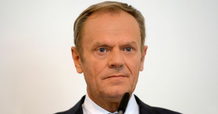 Andrzej Duda czy Donald Tusk? Sondaż nie pozostawia złudzeń