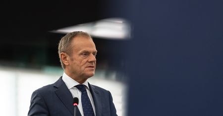 Ostra reakcja na słowa Tuska o Dudzie. Jarosław Gowin zadał cios