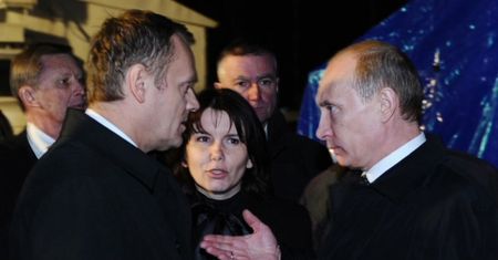 Tłumaczka Tuska ma ujawnić tajemnice smoleńskiej rozmowy z Putinem. "Najściślejsza tajemnica"
