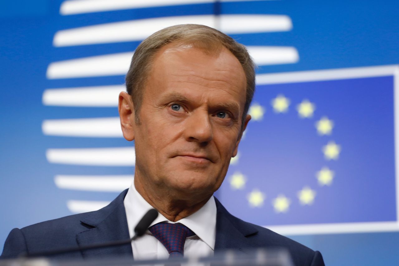 Tusk chciałby, żeby Brytyjczycy zatrzymali brexit. To może się nie udać