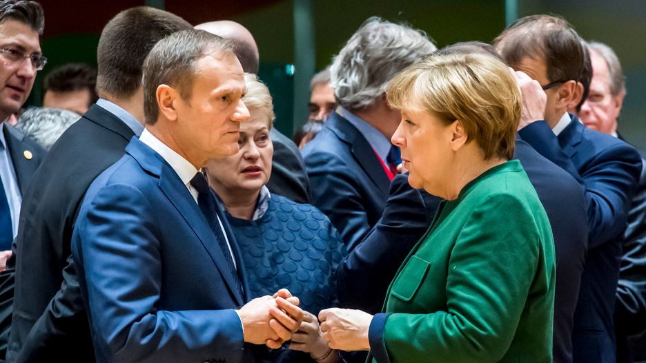 Angela Merkel i Donald Tusk podczas szczytu Rady Europejskiej