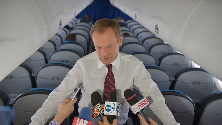 Donald Tusk jak Marek Kuchciński? Dziennikarz wyjaśnia