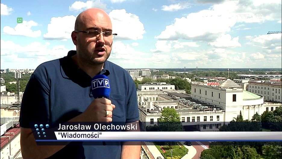 Jarosław Olechowski, reporter "Wiadomości" TVP