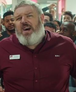 Hodor z "Gry o tron" sprzedaje w KFC. Zobaczcie zabawne wideo!