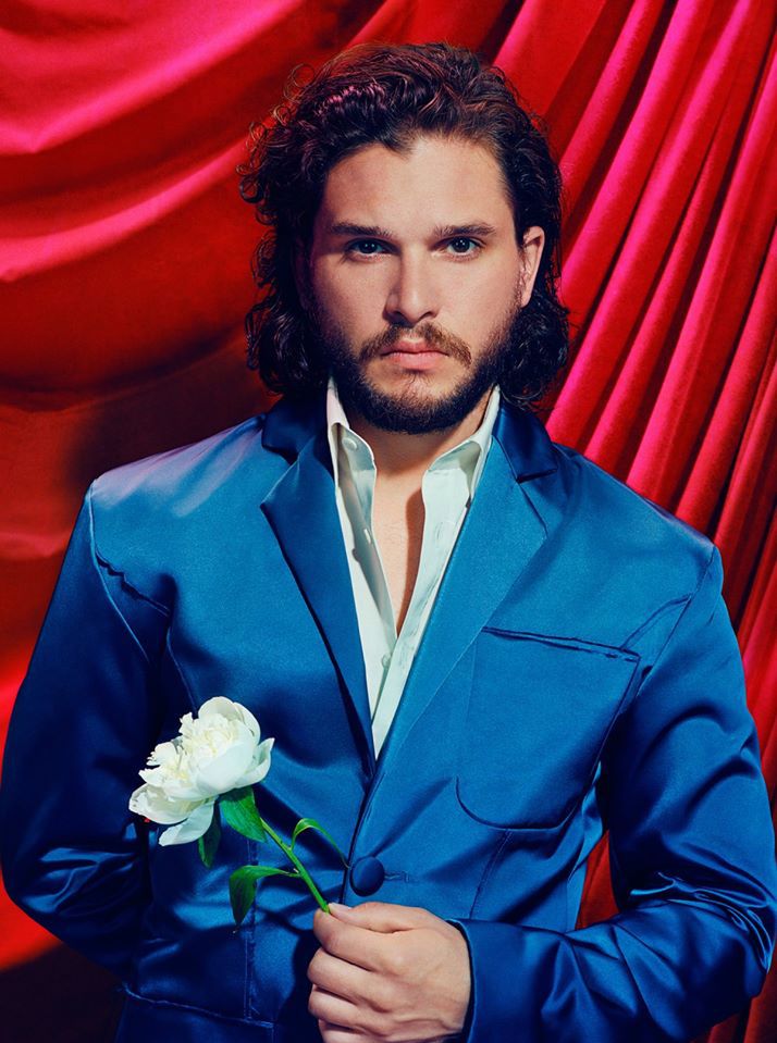 To prawdziwy hit internetu! Kit Harrington jako... Matka Smoków! WIDEO