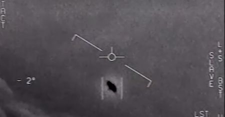Pentagon publikuje filmy z UFO. Tajny program wyszedł na jaw