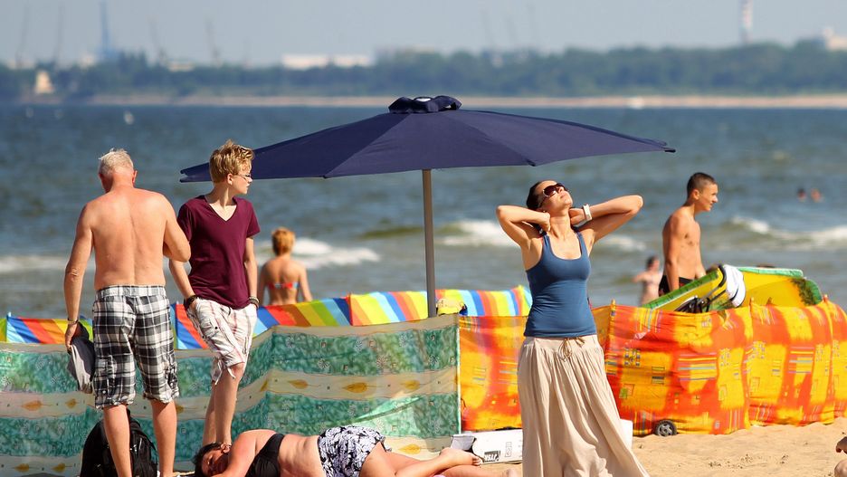 Pogoda na dziś. Upały na plażach i ulicach największych miast