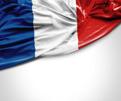 Francja: nie będzie dymisji szefa MSW. Macron wykluczył taką możliwość