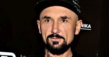 Film Vegi wstrząśnie polityką? Wyborców PiS to nie obchodzi [BADANIE]