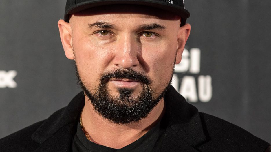 Vega o filmie "Polityka".