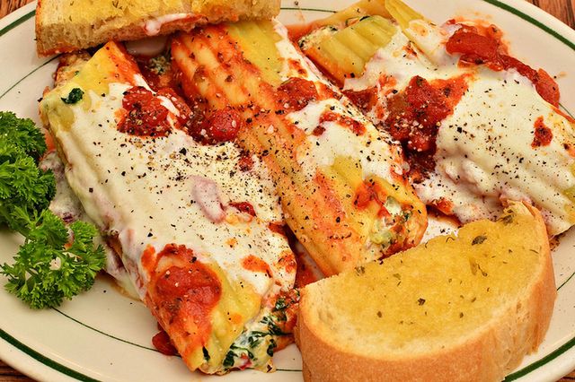 Manicotti faszerowane