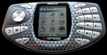 Dokładnie 10 lat temu do sprzedaży trafiła Nokia N-Gage
