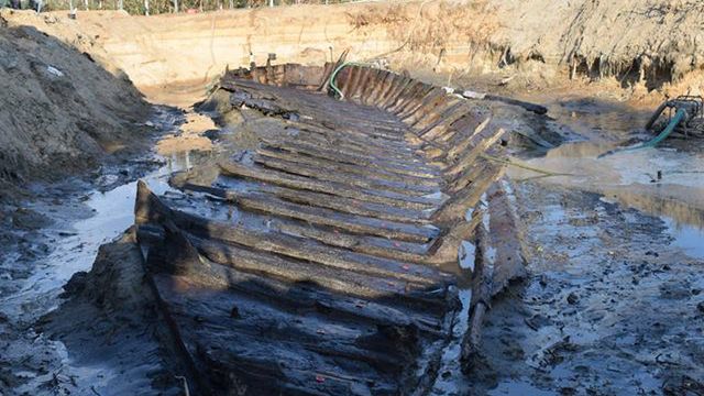 Czersk - rozpoczęto wydobycie szkuty z przełomu XV i XVI wieku.