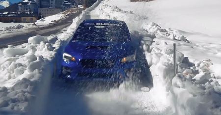 #dziejesiewmoto: subaru na torze bobslejowym
