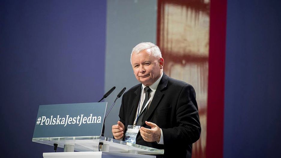 Jarosław Kaczyński co innego mówił o aneksie do raportu z likwidacji WSI w 2015 roku, a co innego mówi dzisiaj.