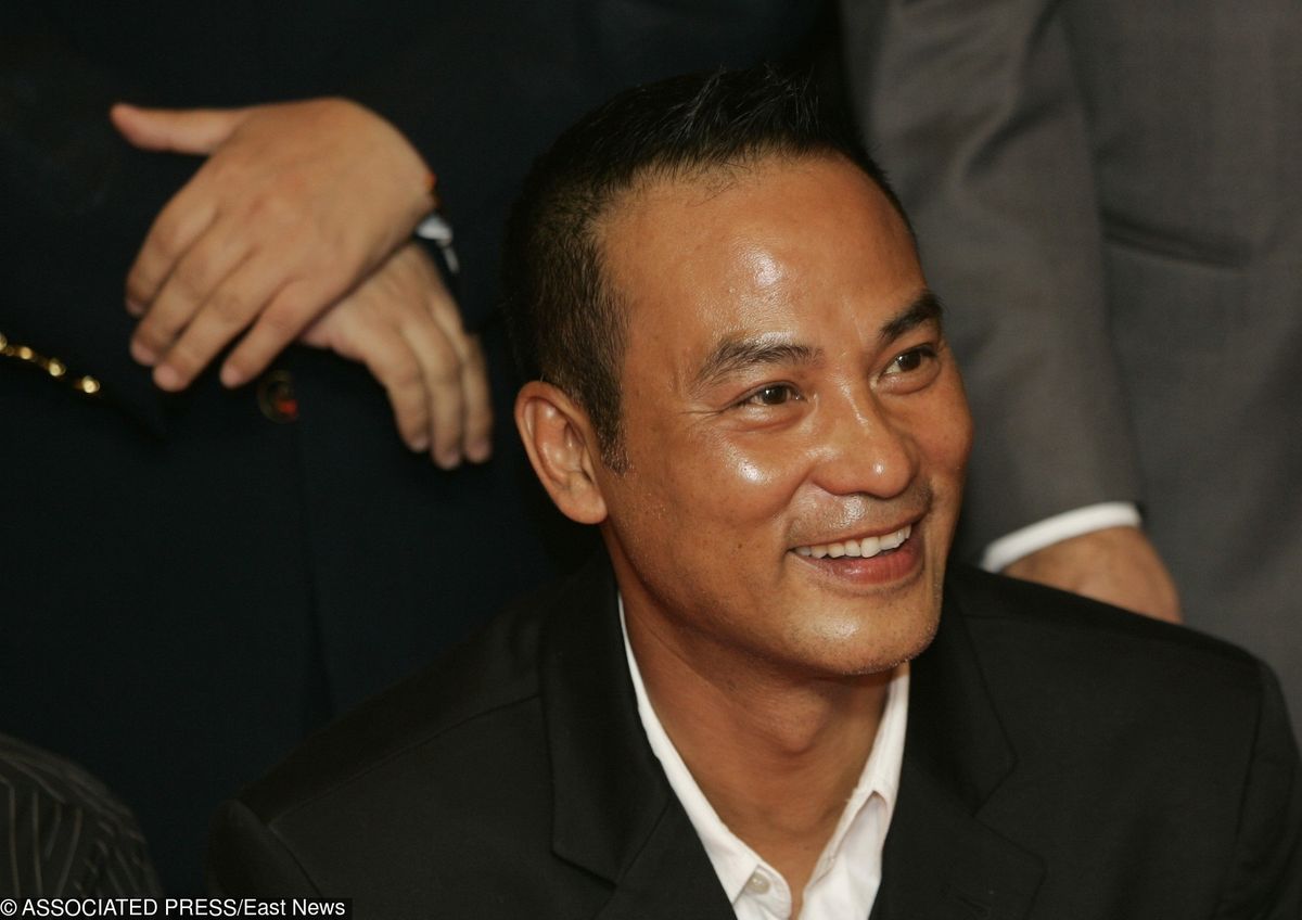 Simon Yam ugodzony nożem podczas eventu w Chinach