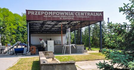 Ludzki płód w przepompowni ścieków