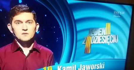 "Jeden z dziesięciu". Oświadczył się na wizji. Jak zareagowała partnerka?