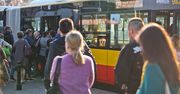 Chciała ustąpić mi miejsca w autobusie. "Dziękuję" cedziłam przez zęby