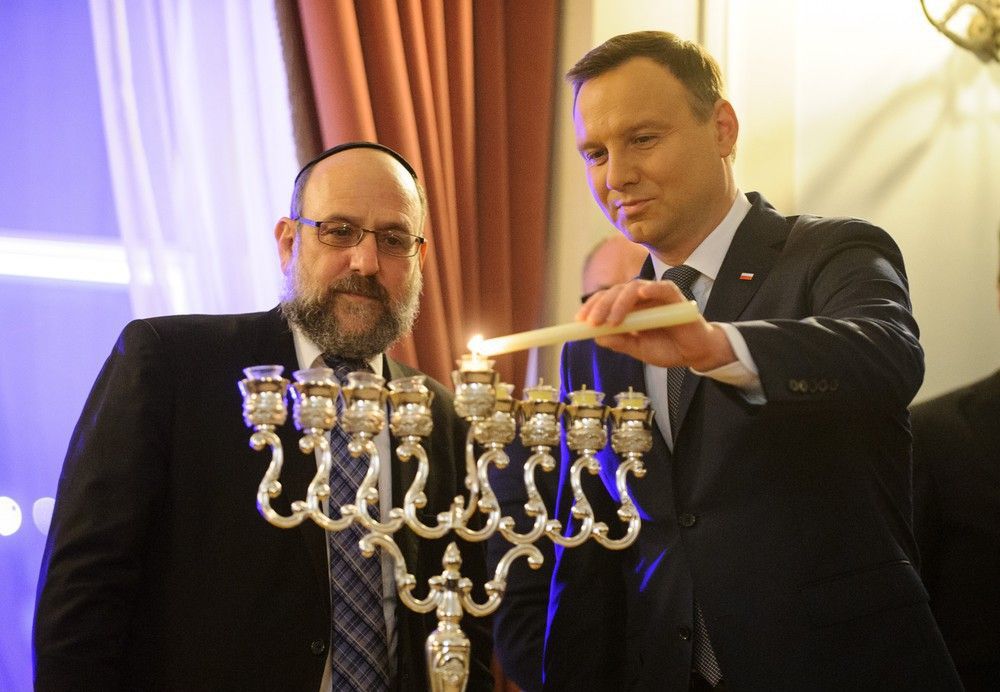 Prezydent uczcił żydowskie święto. Spotkała go fala hejtu