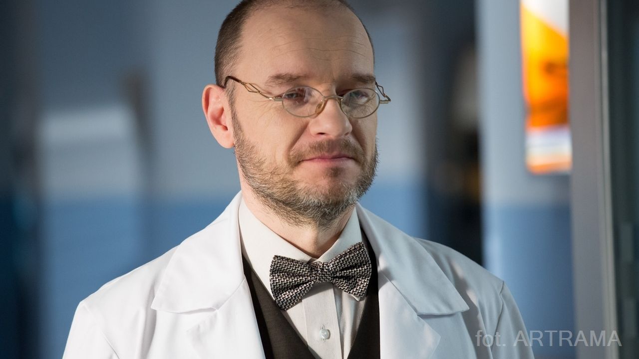 "Na dobre i na złe" odcinek 668 - nowy dyrektor szpitala w Leśnej Górze. Czy zdoła uratować placówkę?
