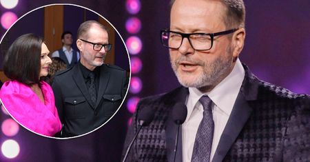 Oto historia miłości Artura Żmijewskiego i jego żony. Mało brakowało, a na drodze do ich szczęścia stanęłaby blond piękność