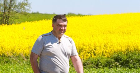 Zbyszek i Justyna z "Rolnik szuka żony" są parą? Ulubieniec telewidzów odniósł się do plotek