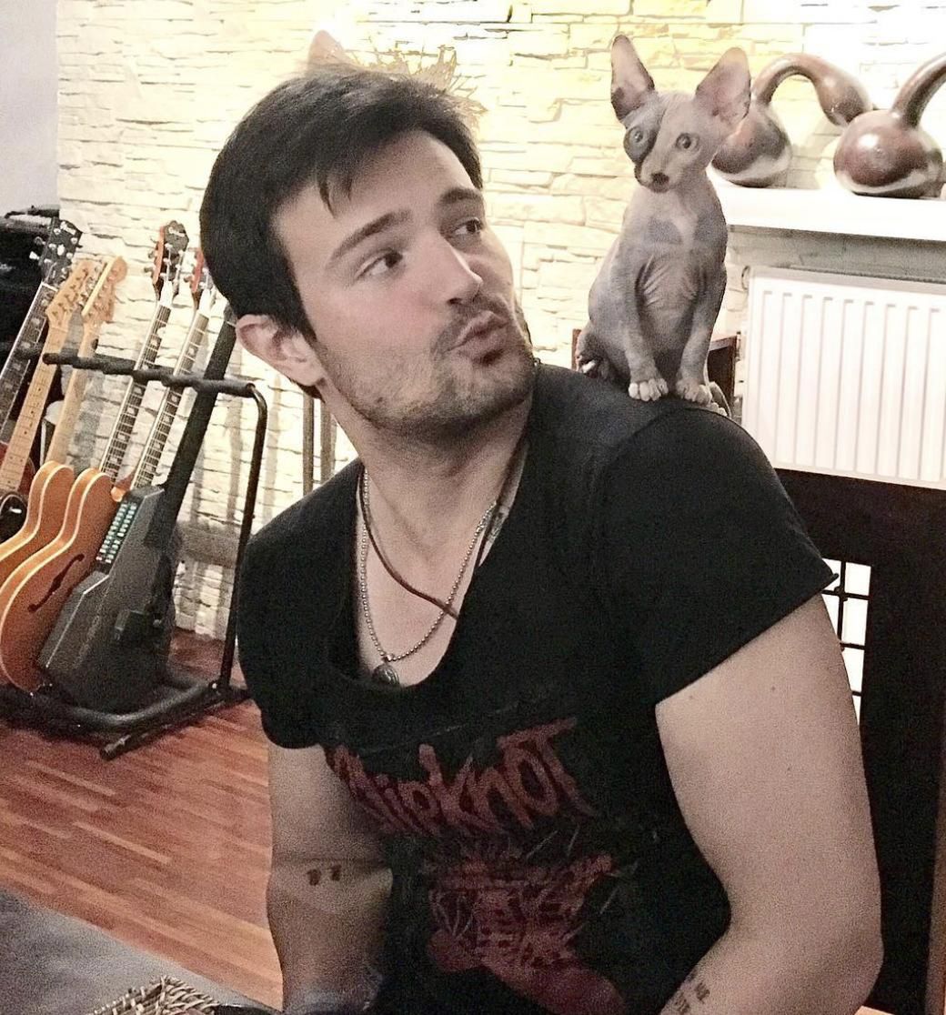 Mikołaj Krawczyk - kot