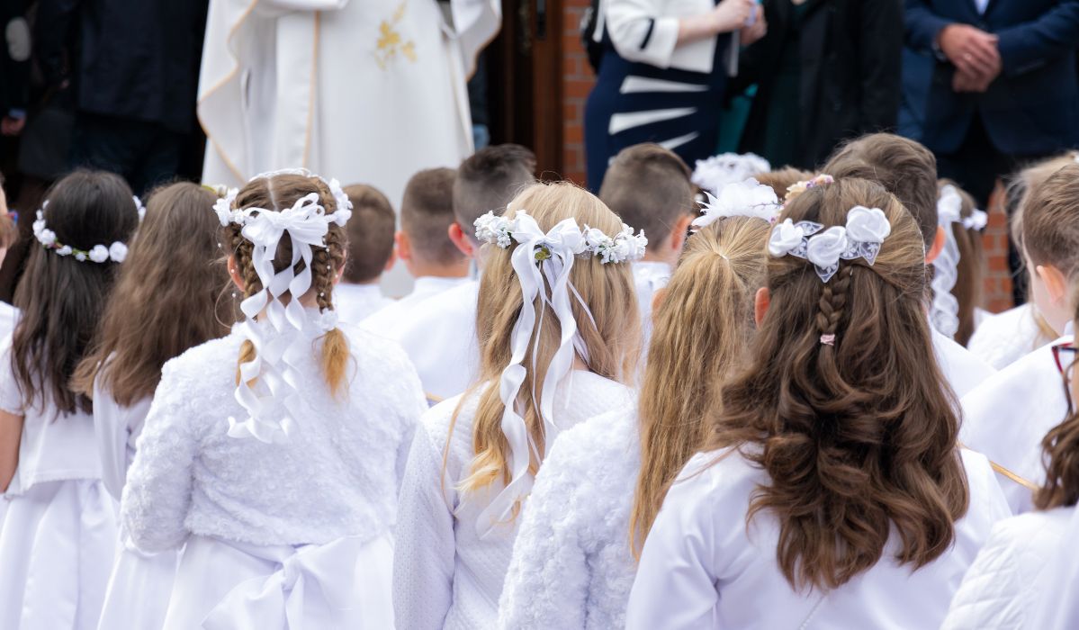 Przyjęcie komunijne może zamienić się w koszmar - Pyszności; Fot. Adobe Stock